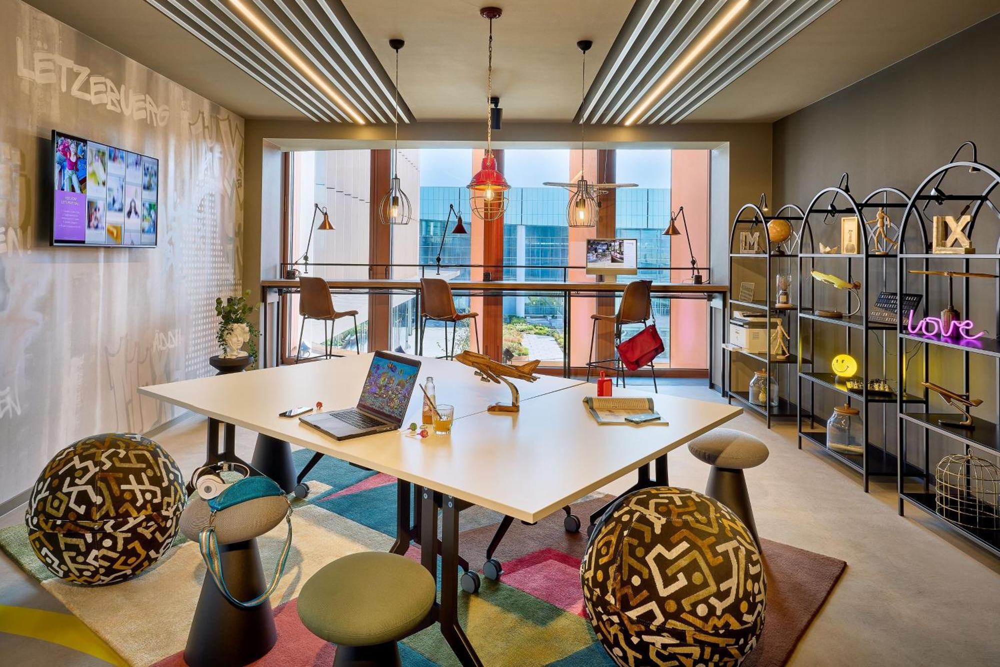 Hotel Moxy Luxembourg Airport Niederanven Exteriér fotografie